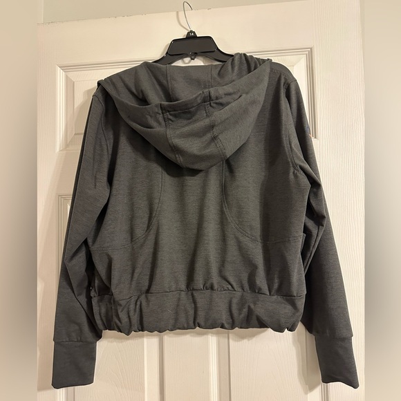 Women’s PUMA President’s Cup zip up jacket - Size Large - Picture 2 of 5